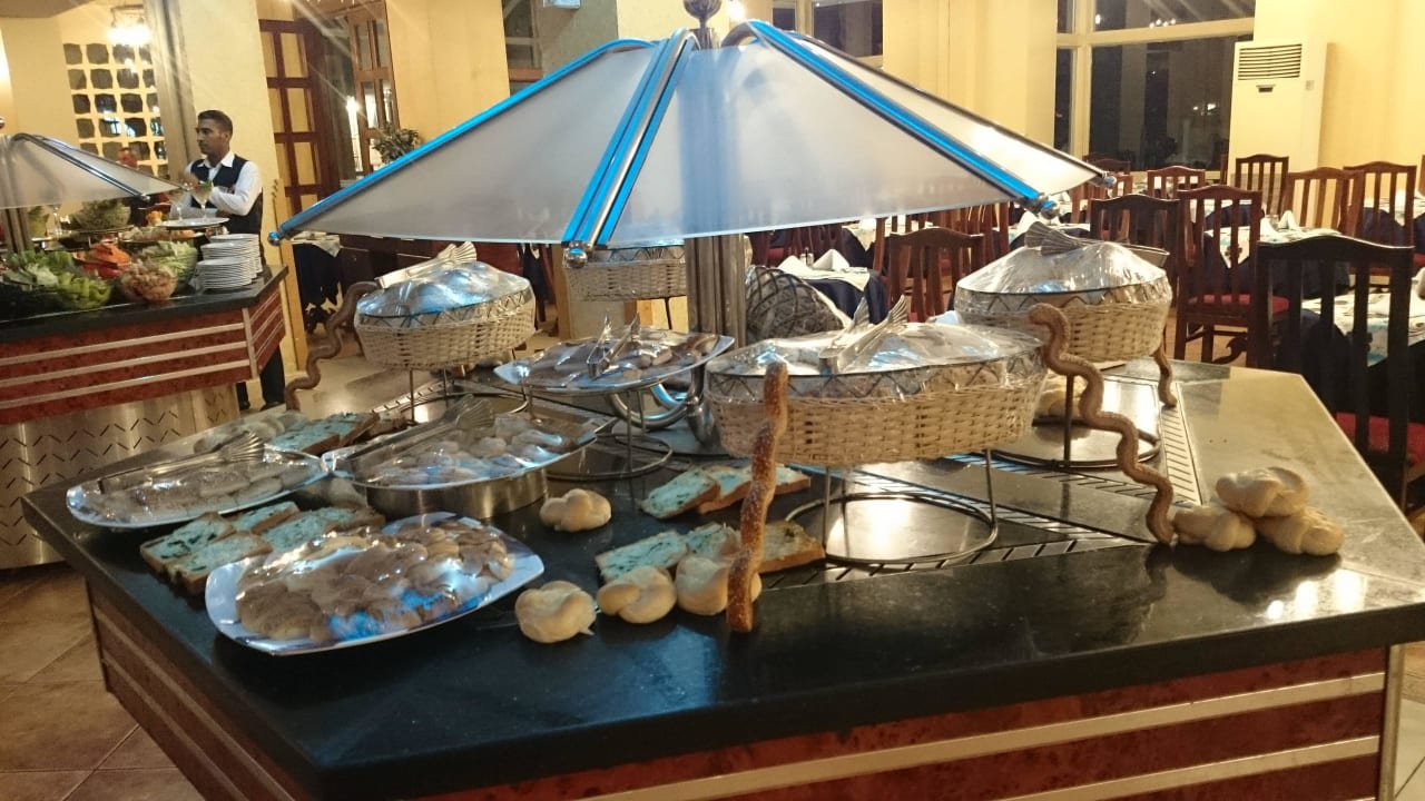 Brot,- Brötchenbuffet Panorama Bungalows Resort El Gouna