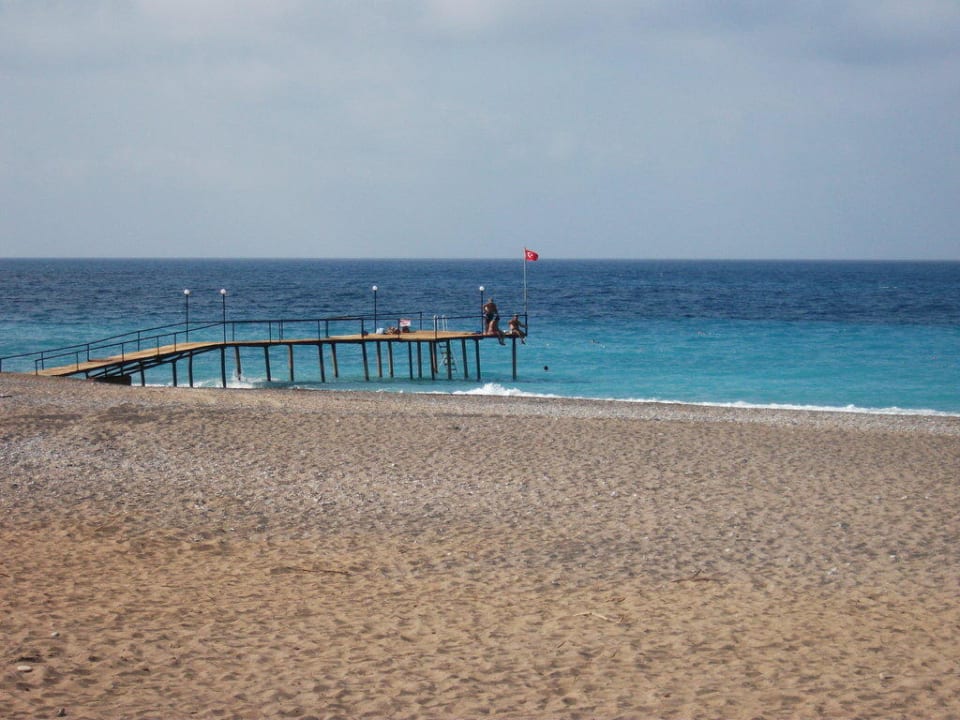 Meer  Cenger Beach Resort & Spa