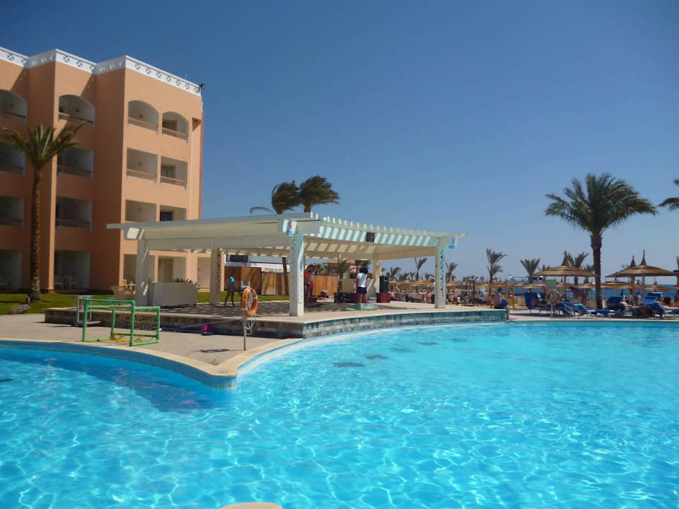 Animation Beach Albatros Resort