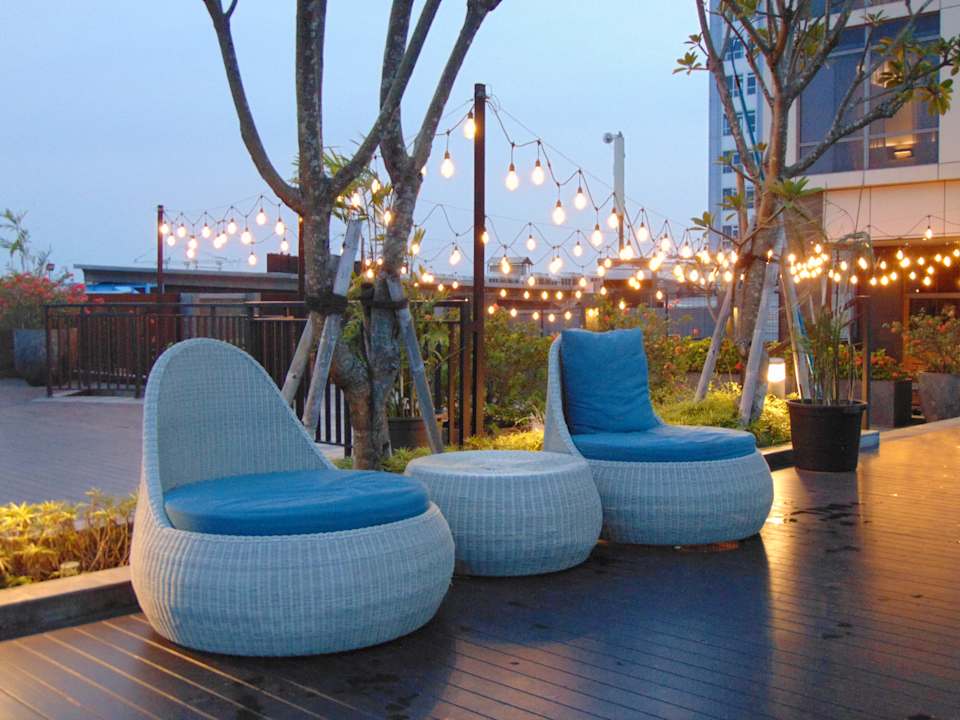 Gartenanlage Hilton Garden Inn Jakarta Taman Palem