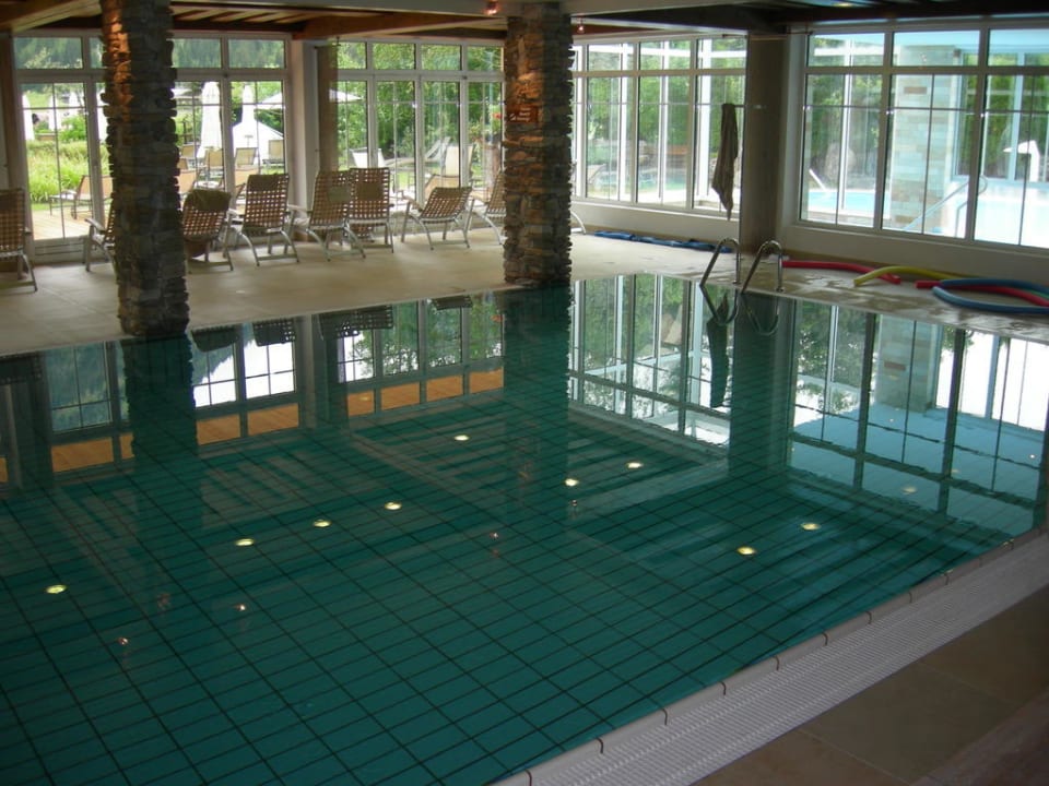 Pool im Innenbereich Jungbrunn - Der Gutzeitort