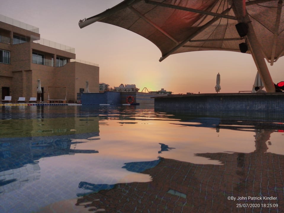 Pool Hilton Hurghada Plaza