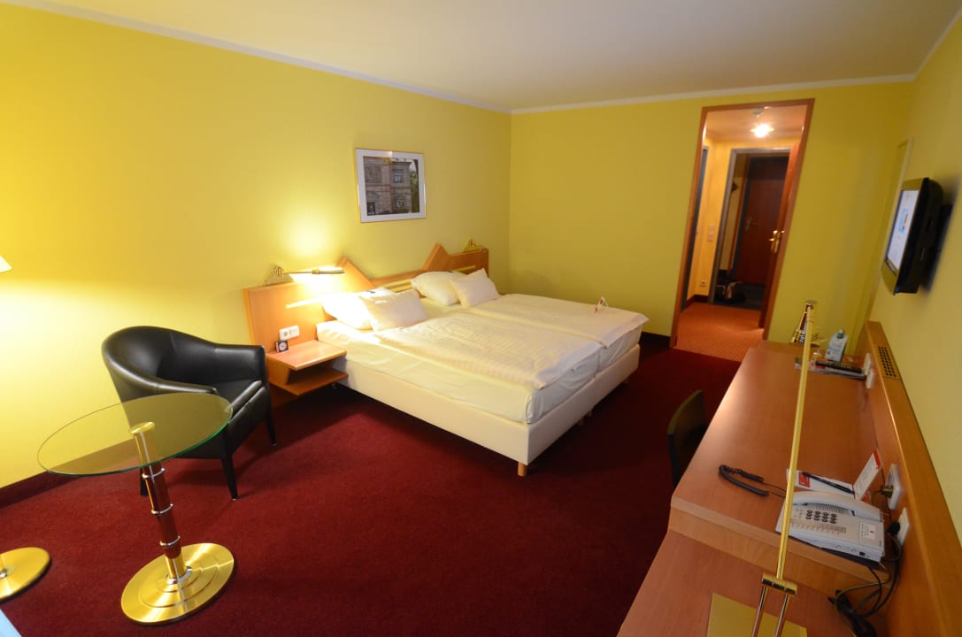 Standard Doppelzimmer H4 Hotel Residenzschloss Bayreuth