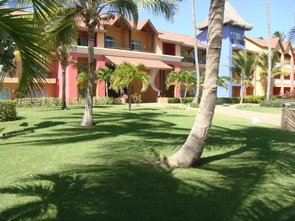 Blick zu den Häusern Punta Cana Princess All Suites Resort & Spa