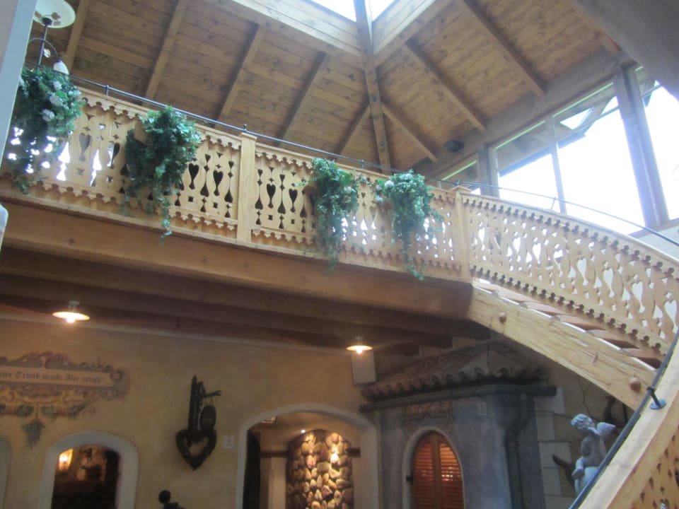 Verbindungsgänge zwischen den Gebäuden Hotel Tirolerhof