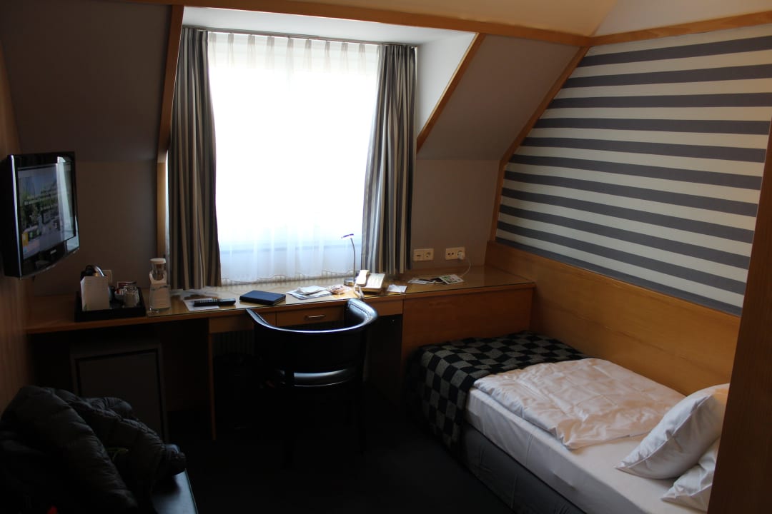 Einzelzimmer Holiday Inn Wien - City