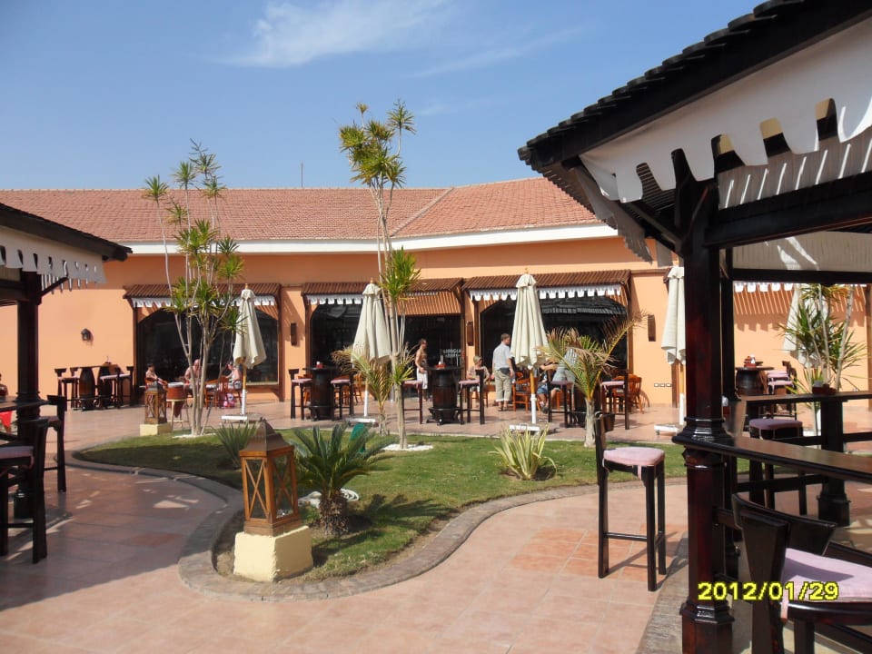 Бар colombus Pickalbatros Jungle Aqua Park Resort - Neverland Hurghada