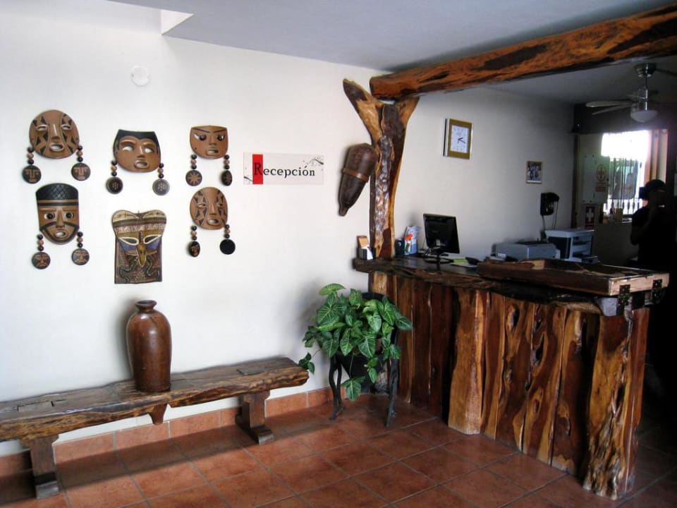 Recepcion Hotel El Huacachinero