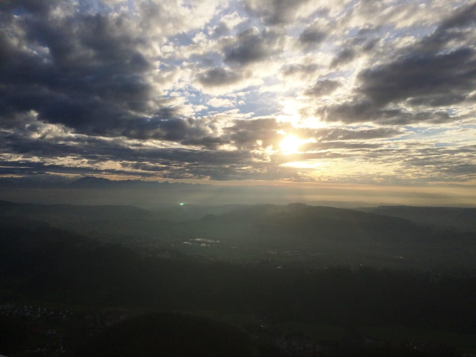 Aussicht Hotel UTO KULM car-free hideaway in Zurich