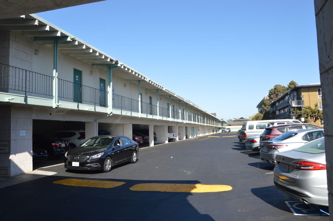 Außenansicht Hotel Coral Reef Inn & Suites