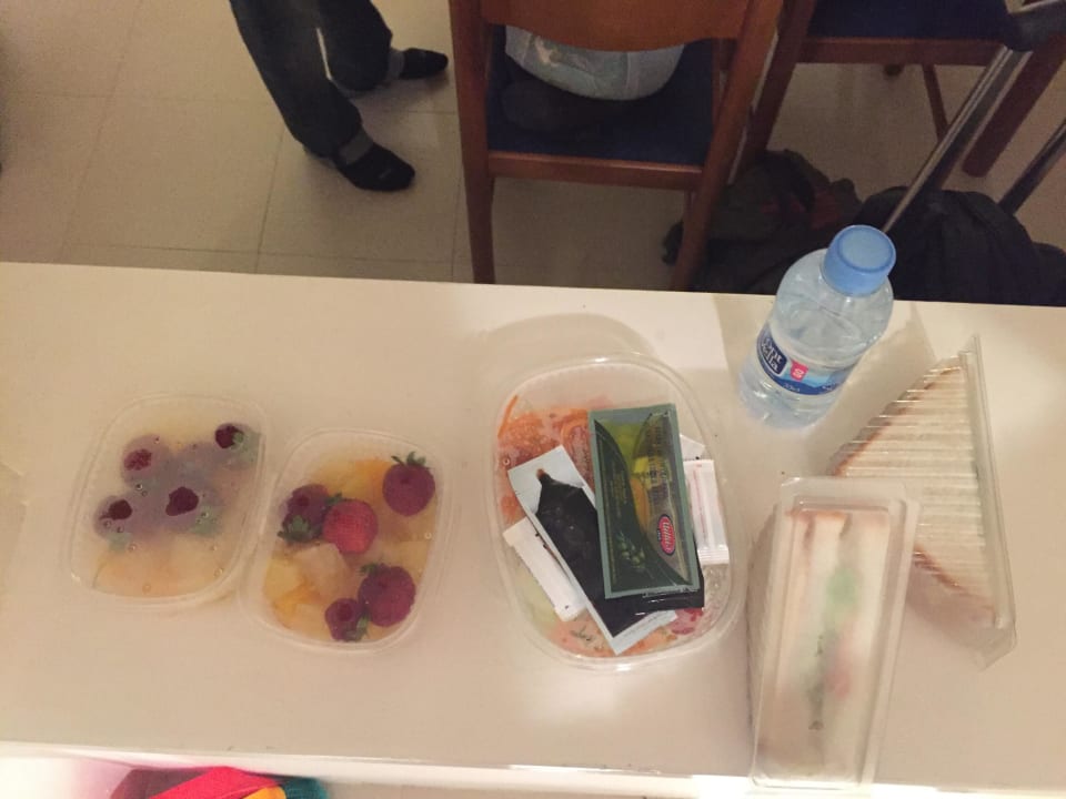 Abendessen um 23 Uhr am Tag der Einreise Hipotels Mercedes