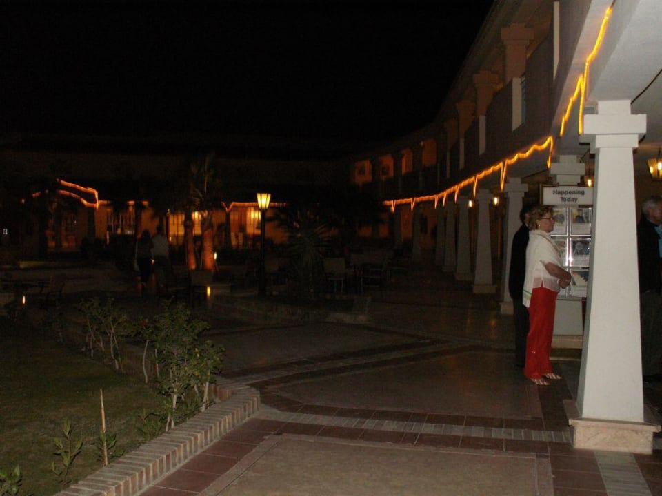 Innenhof beim Hauptrestaurant Mövenpick Resort & Spa El Gouna