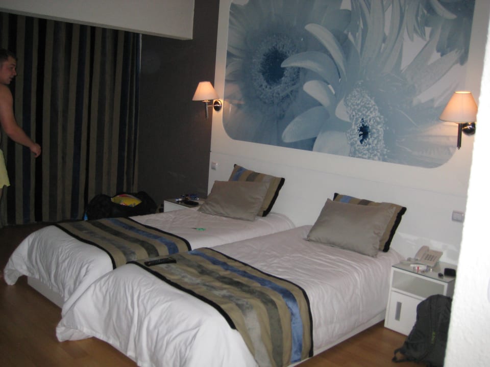 Bett Calimera One Resort Jockey