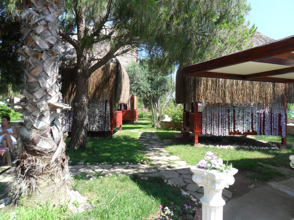 In mitten der Anlage Massage Ali Bey Club