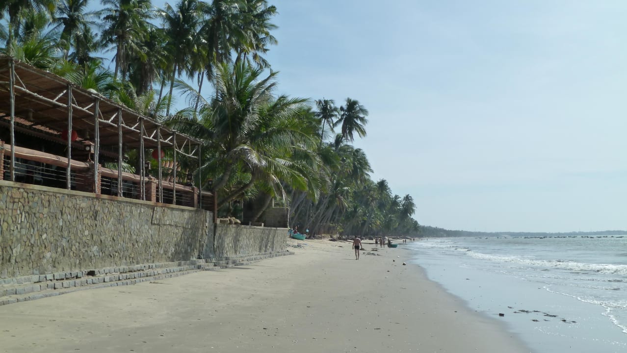 Hotelstrand bei Ebbe Hoang Ngoc Beach Resort