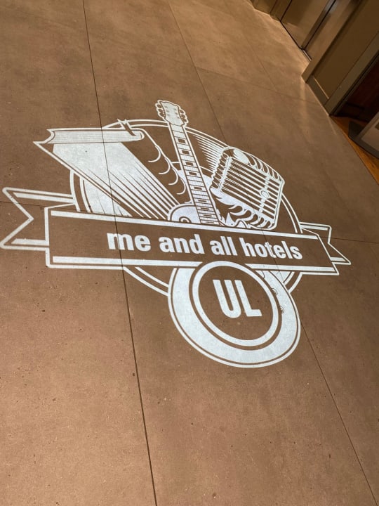 Lobby me and all hotel Ulm