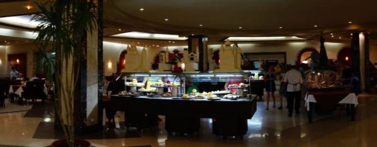 Mała restauracja w stosunku co do ilości gości Rehana Royal Prestige & Spa