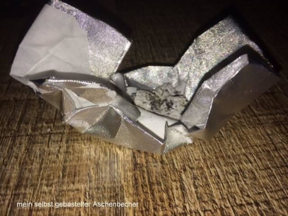 Selbstgebauter Ascher  H10 Ocean Suites