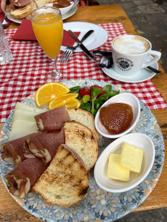 Gastro Central Palace Apartment