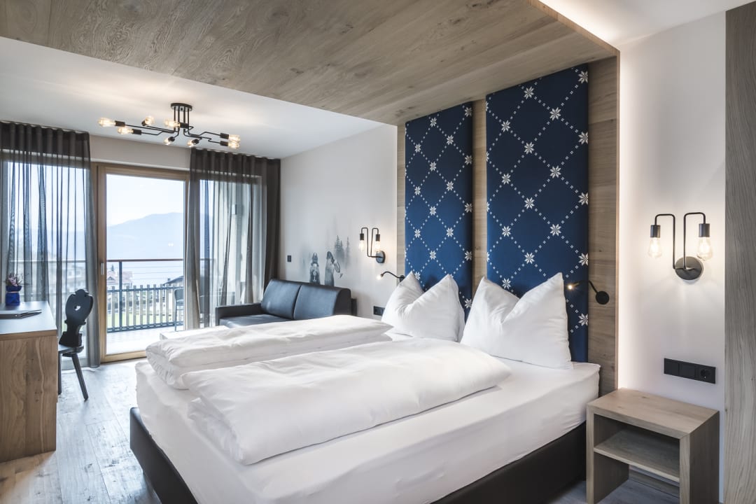 Zimmer Luis und die Buabm - Gasthof Jenesien