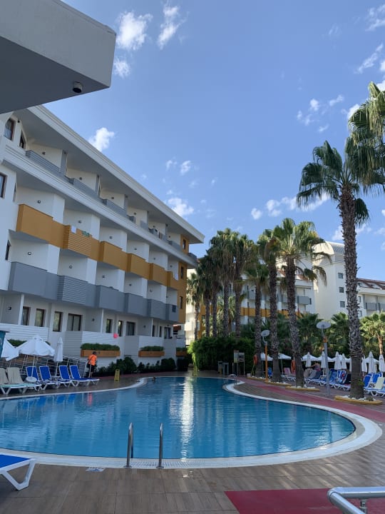 Pool Hane Family Resort