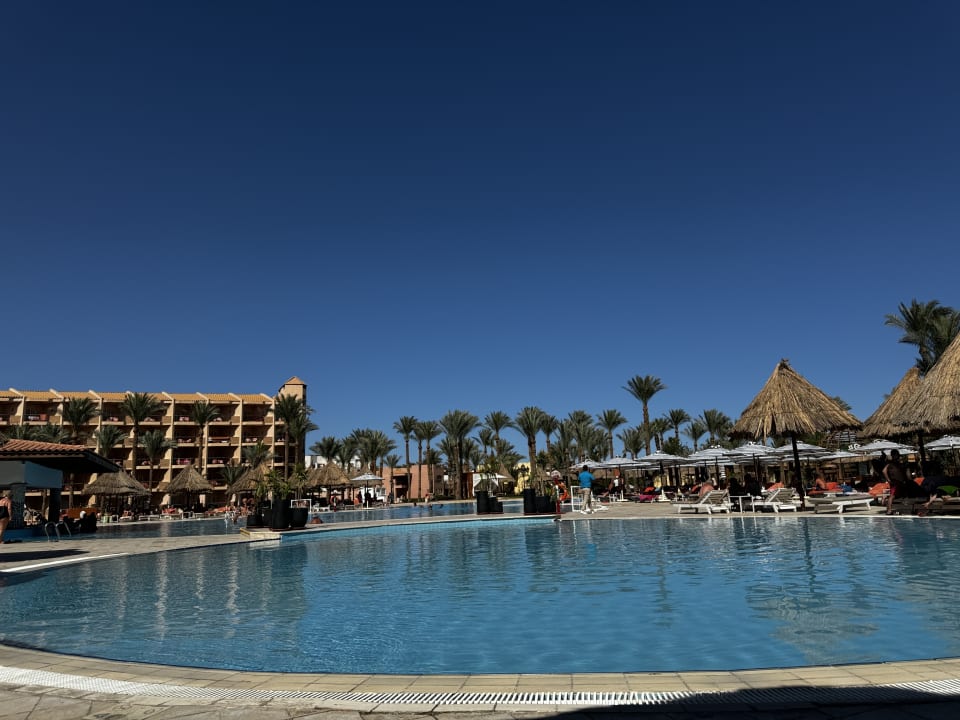 Pool Siva Grand Beach