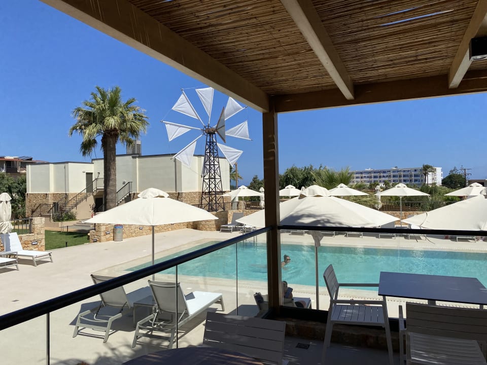 Ansicht von der Rckseite..." ALOE Boutique Hotel powered by Anissa Beach  (Anissaras)  HolidayCheck (Kreta | Griechenland)