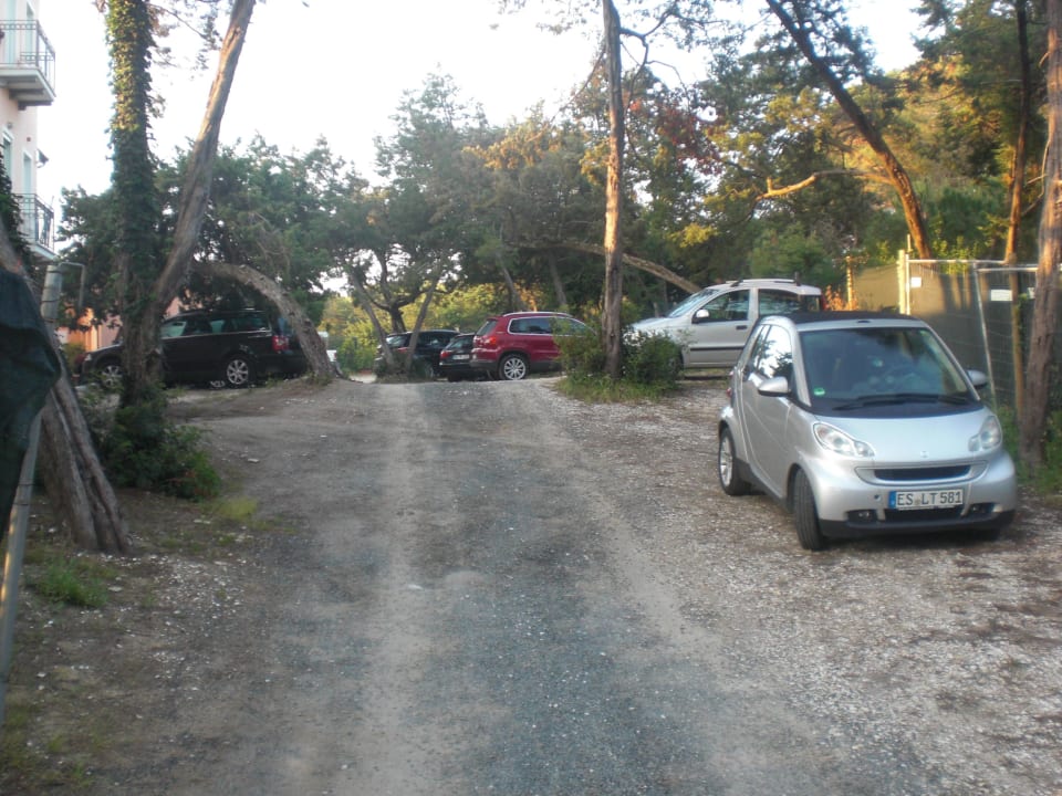 Hotelparkplatz  Bolgheri Marina Resort