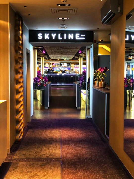 Gastro  Grand Poet Hotel by Semarah