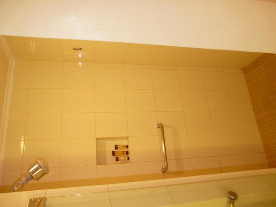 Bad Dusche Hotel Sheraton Senggigi Lombok Beach Resort