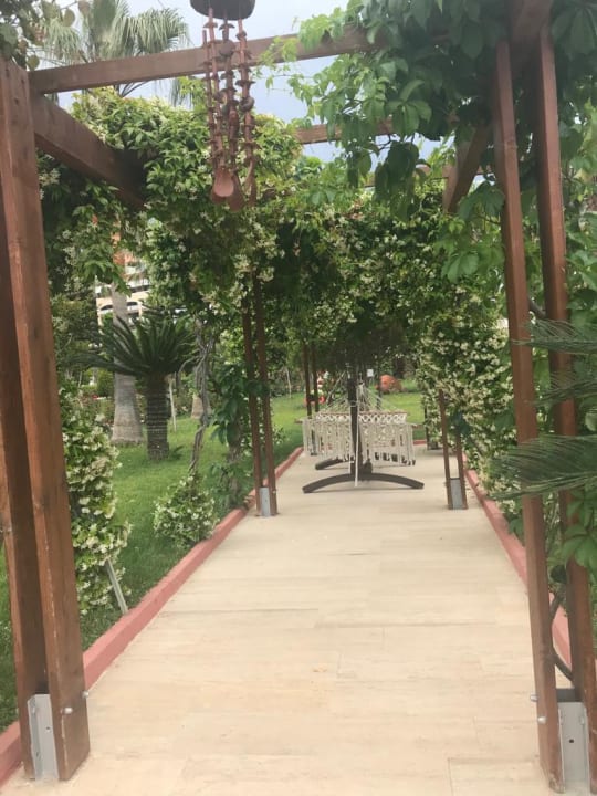 Gartenanlage Saphir Resort & Spa