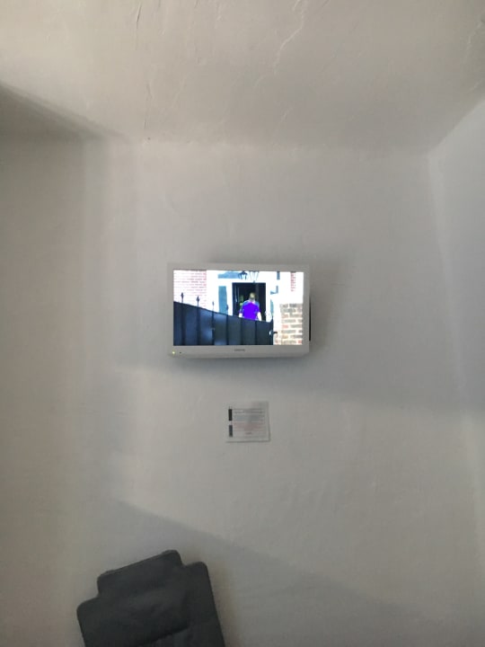 Zimmer Som Suret Hotel