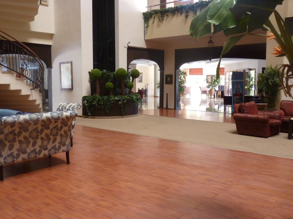 Luxus Hotel Royal Garden Beach