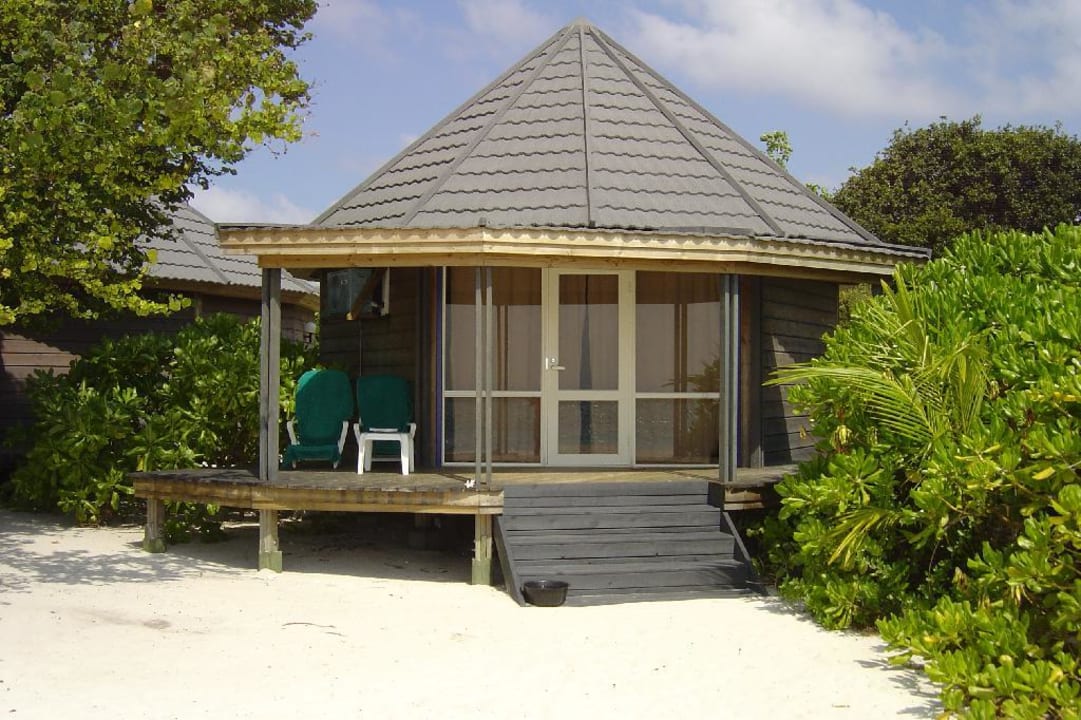 Beachvilla Kuredu Island Resort & Spa