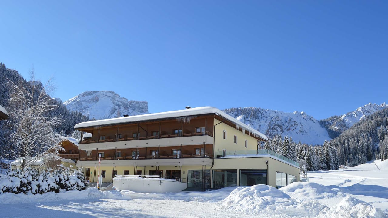 Außenansicht Hotel Trenker