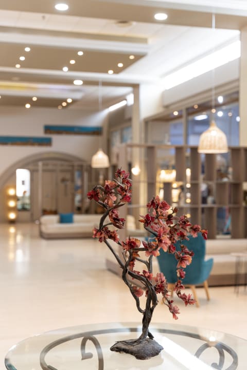 Lobby Irene Palace Beach Resort Club alltoura