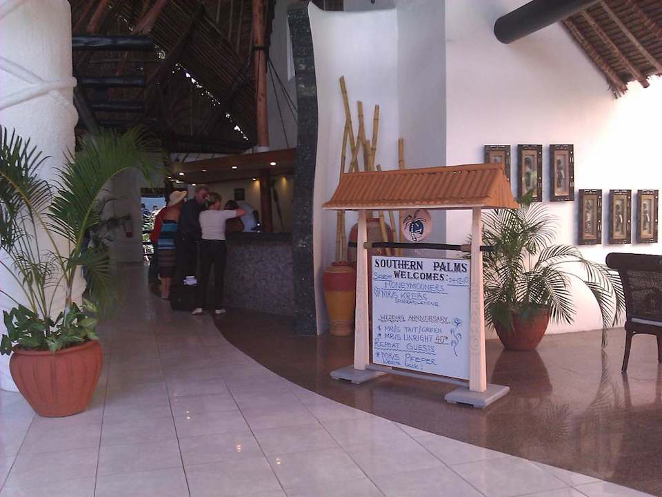 Лобби Hotel Southern Palms Beach Resort