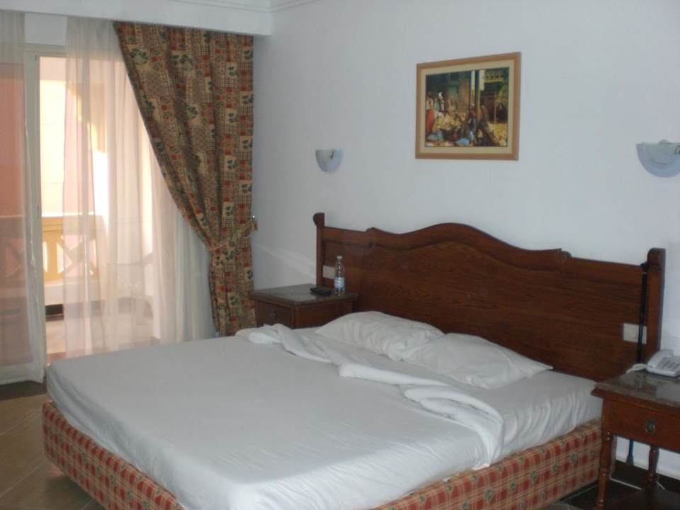 Elternschlafzimmer Familienzimmer 680 Pickalbatros Alf Leila Wa Leila Resort - Neverland Hurghada