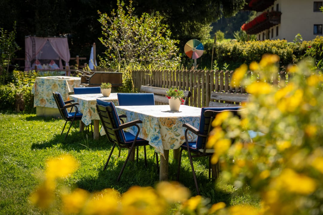 Gartenanlage die Unterbergerin in Gastein - Apartment, Ferienwohnung, Zimmer mit Frühstück und GRATIS Thermeneintritt