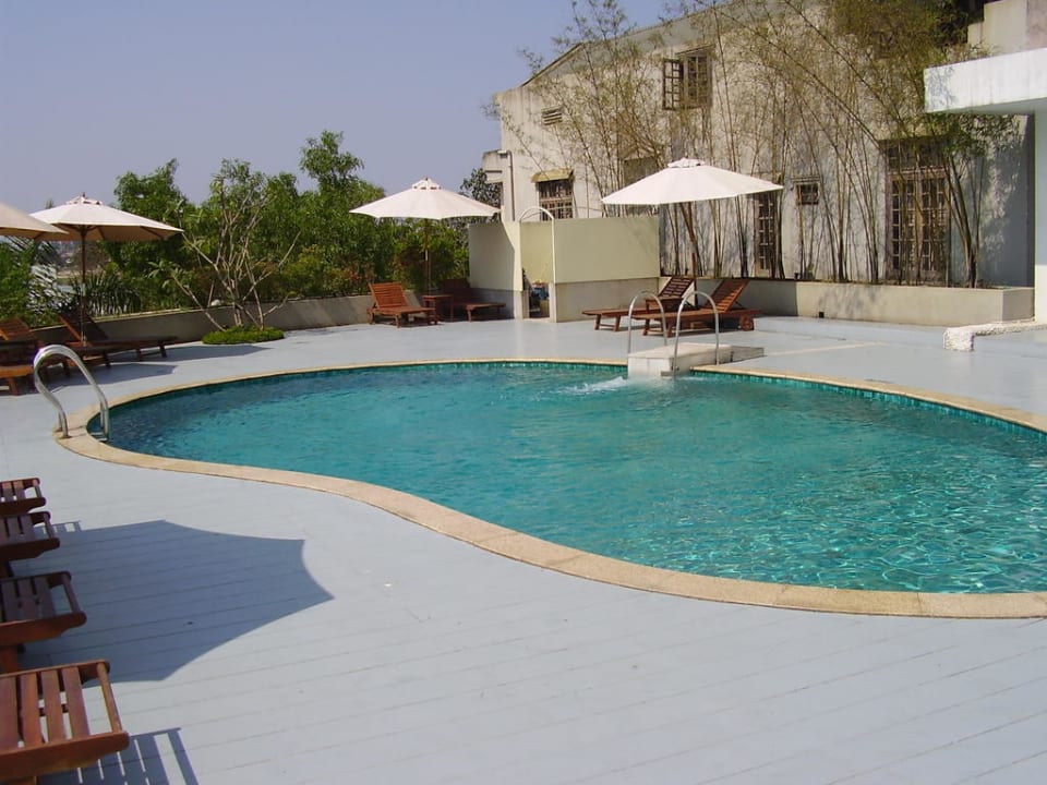 Außenansicht - Pool Muong Thanh Holiday Hue Hotel