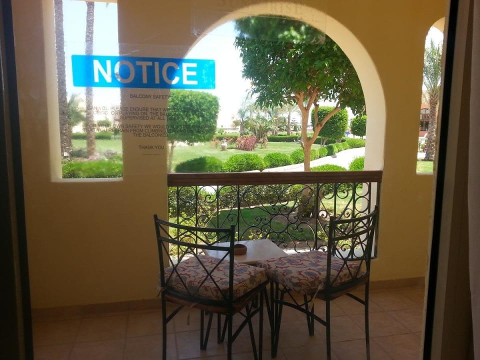 Балкон SUNRISE Royal Makadi Resort