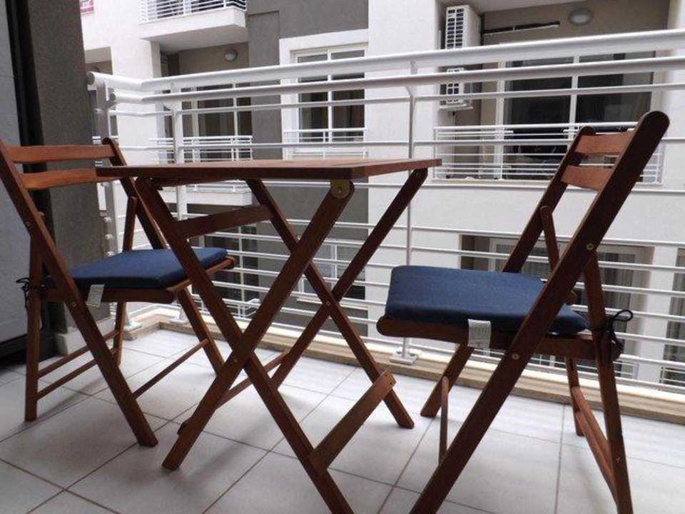 Balcony Apartment Sixteenth Avenue