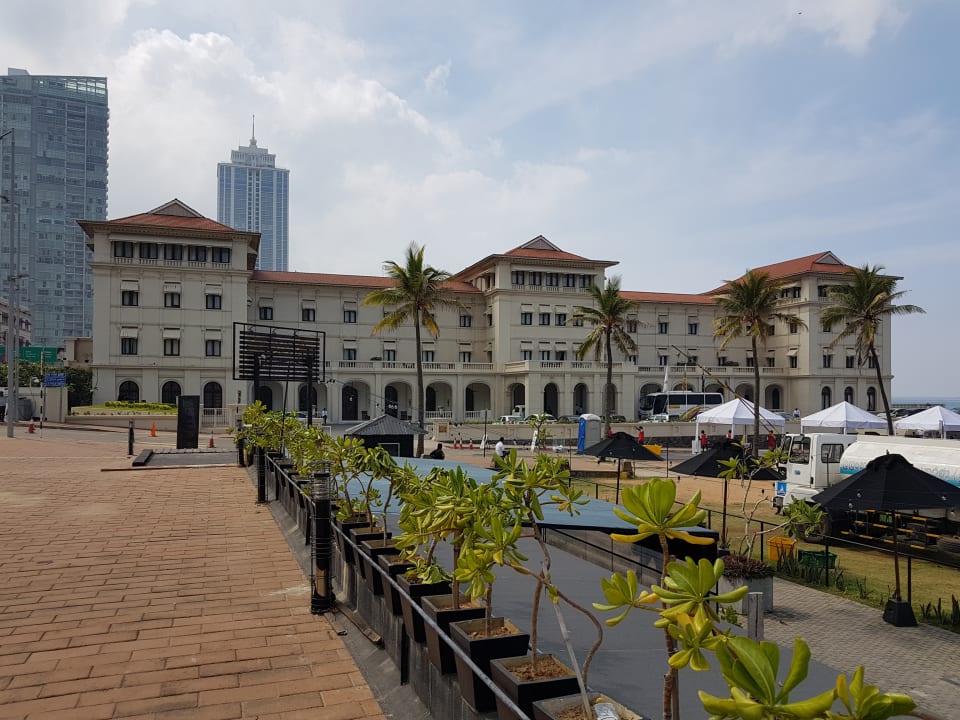 Außenansicht Hotel Galle Face