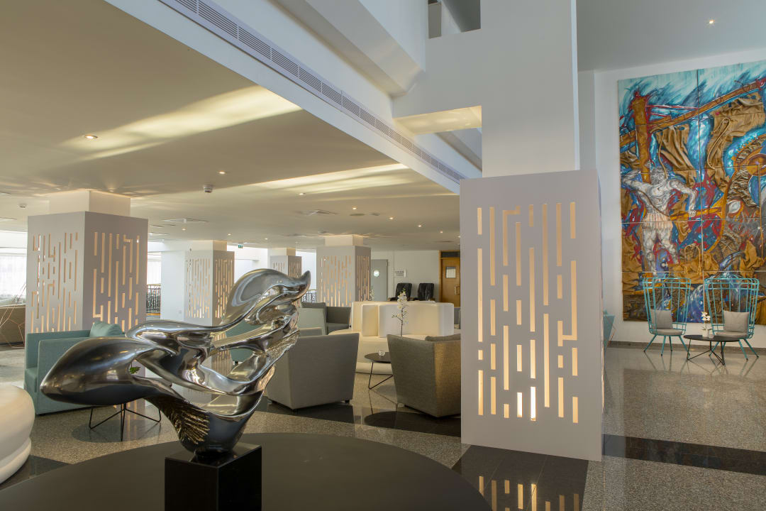 Lobby Odessa Beach Hotel