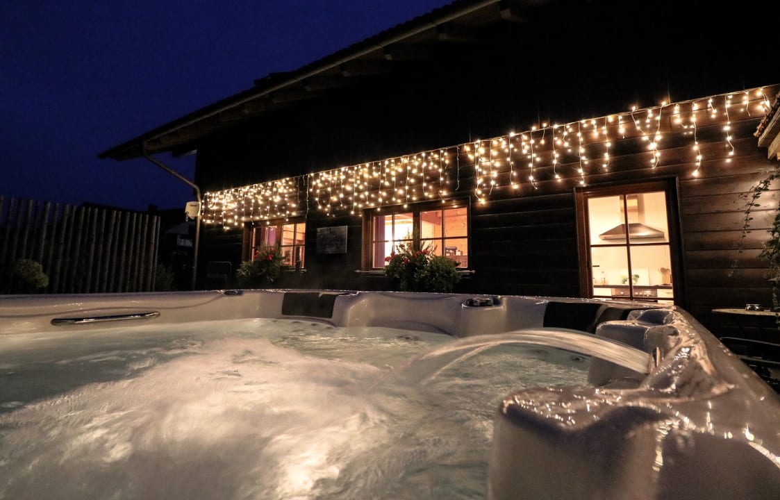 Außenansicht Beim Wartner - Chalets & Suiten