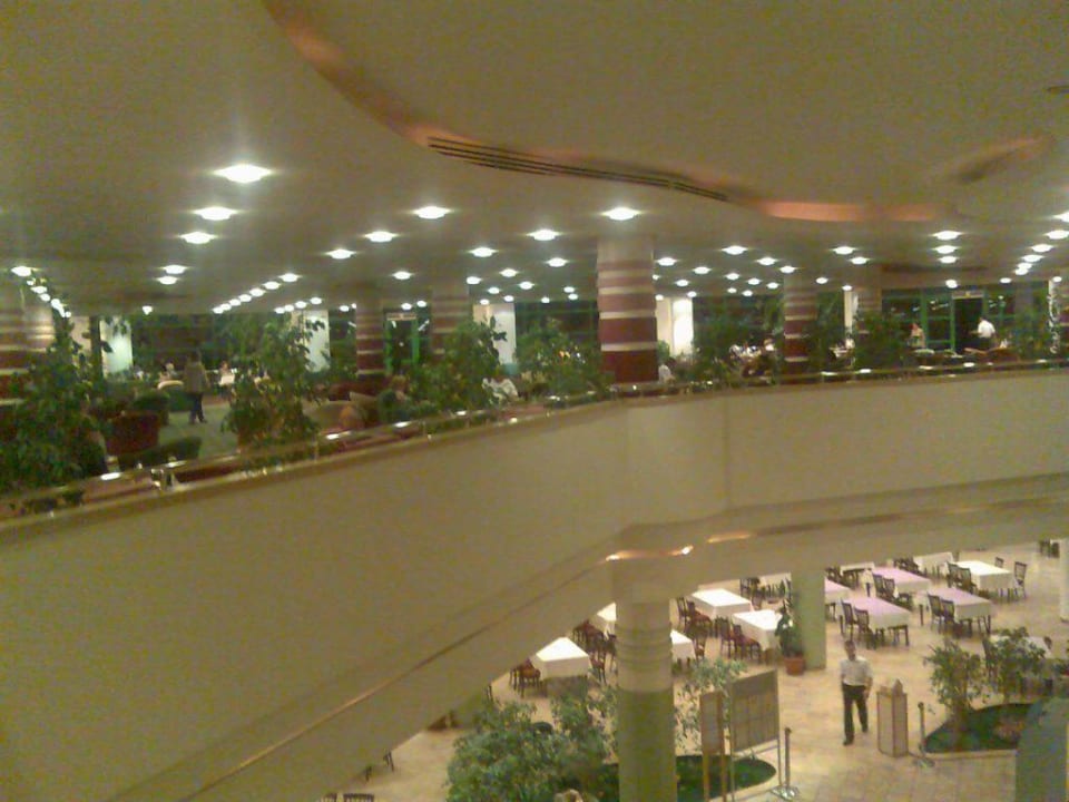 Lobby und Restaurant VONRESORT Golden Coast