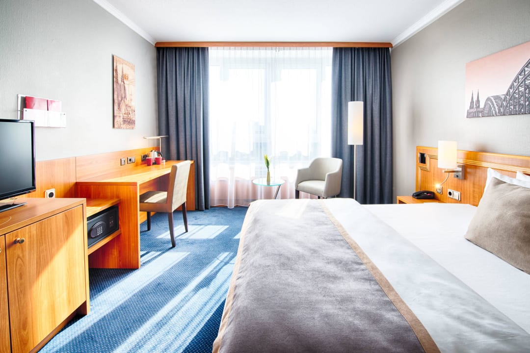 Superior Room Leonardo Hotel Köln Bonn Airport