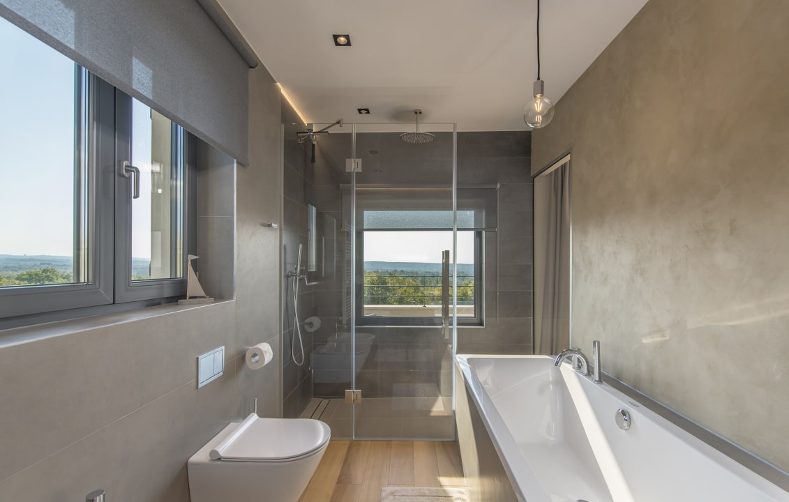 Zimmer Exclusive Living LUXURY ESTATE & VILLAS