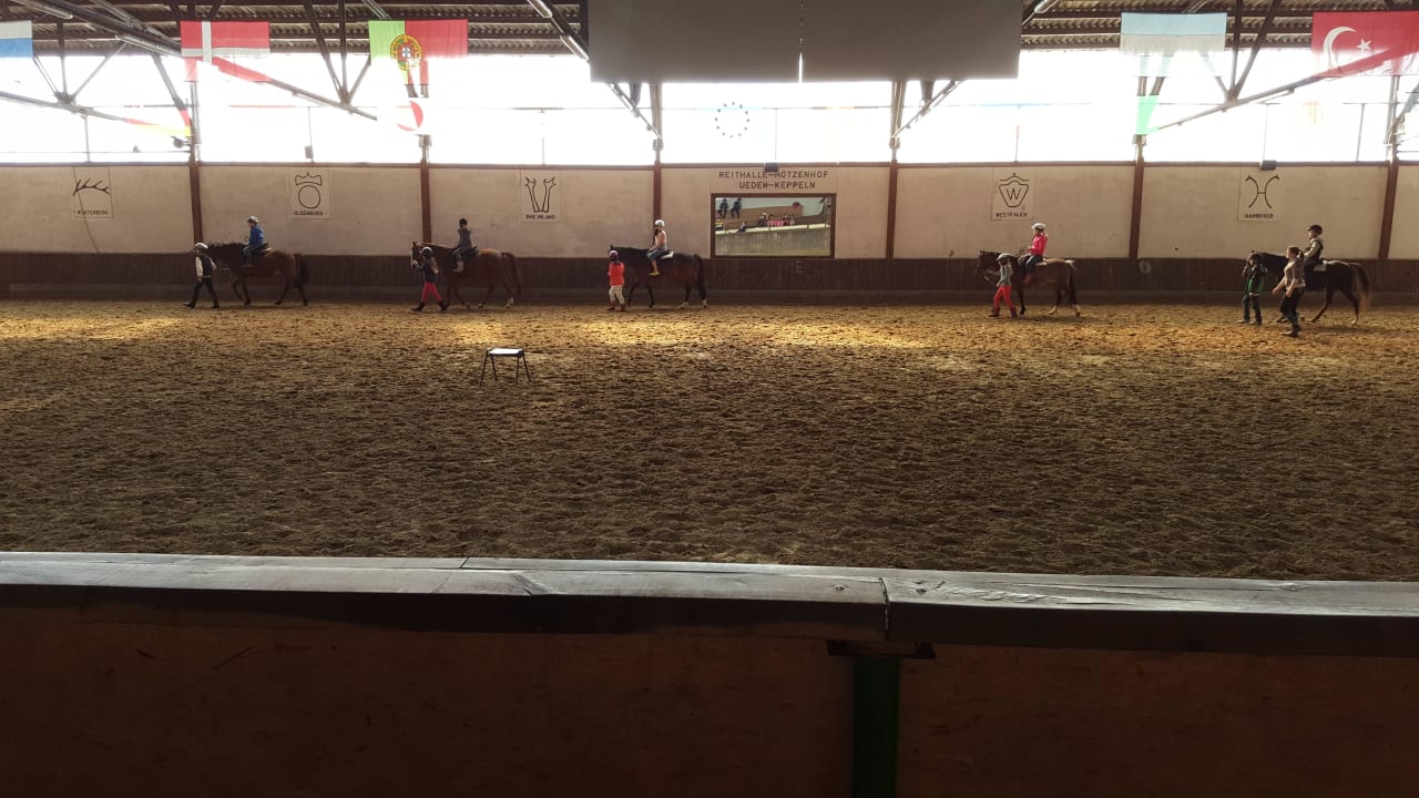 Reithalle Reitercamp Hötzenhof