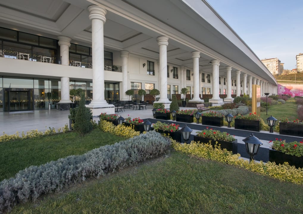 Außenansicht Isfanbul Holiday Home & Suites